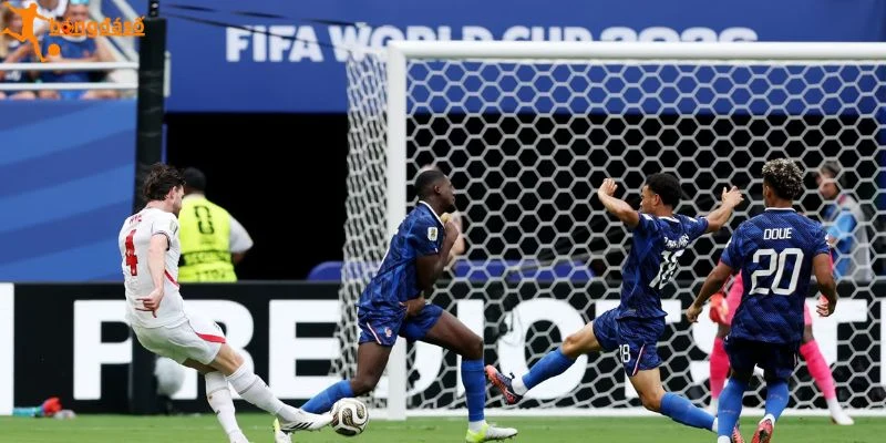 Anh thắng Pháp 6-4 trong trận tranh hạng ba World Cup 2026